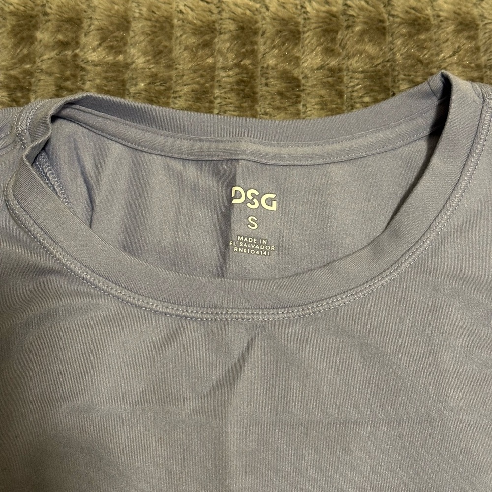 DSG Razor back Tank
Size Small - Picture 3 of 3